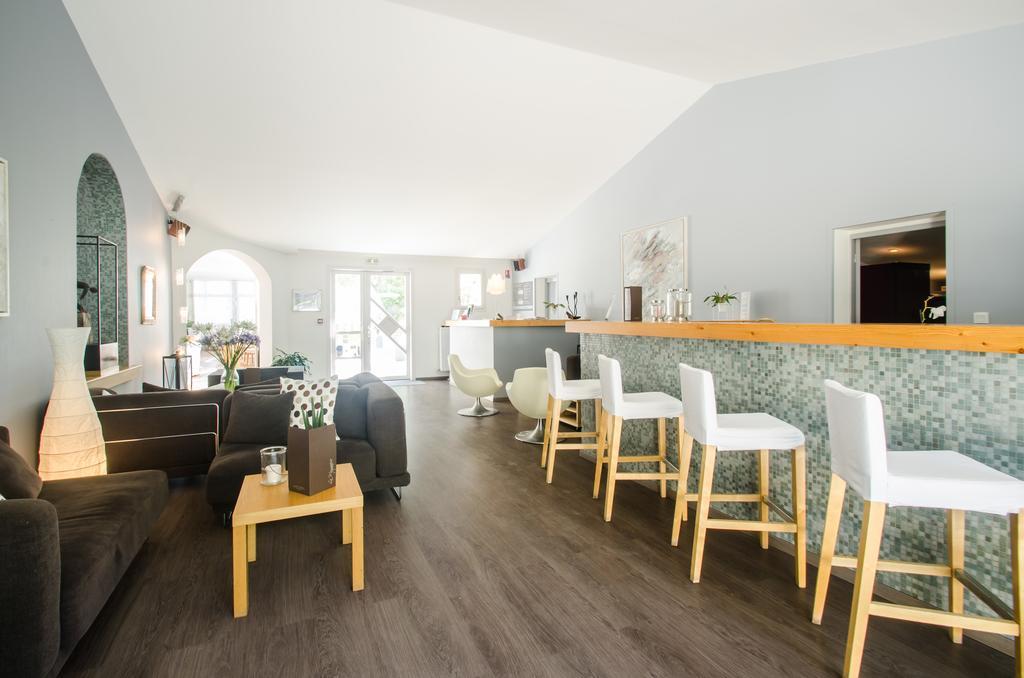 Logis Hotel La Magnanerie - Cote Bistro Aubignosc Экстерьер фото