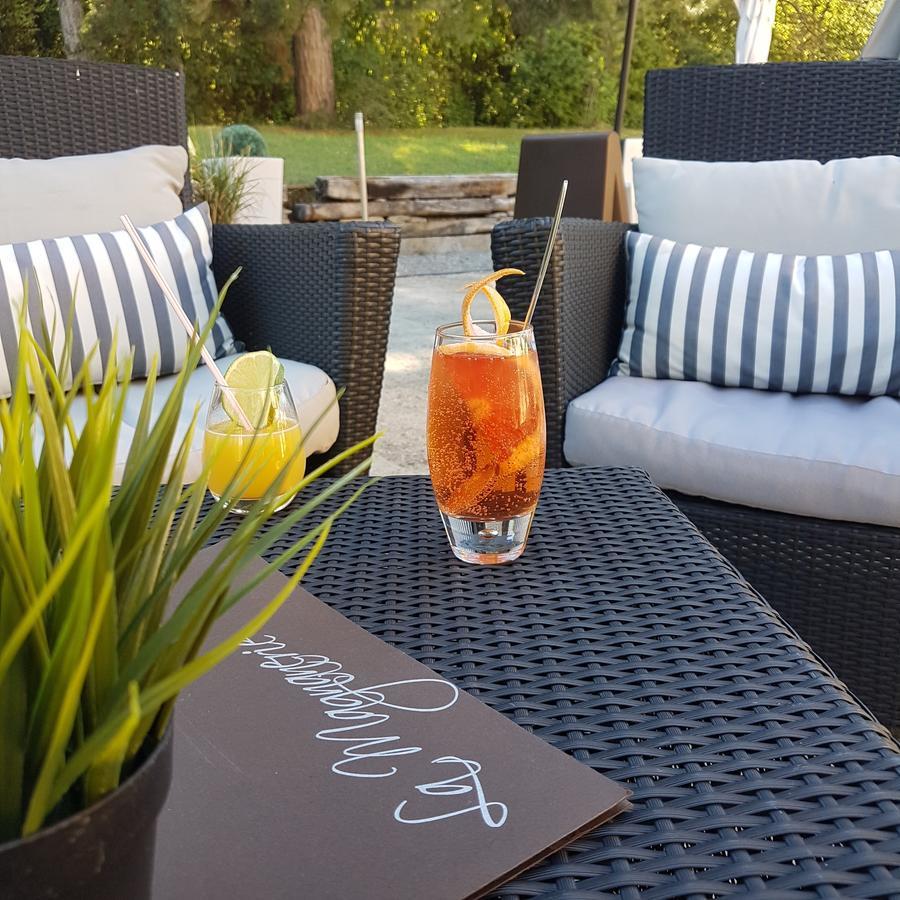 Logis Hotel La Magnanerie - Cote Bistro Aubignosc Экстерьер фото