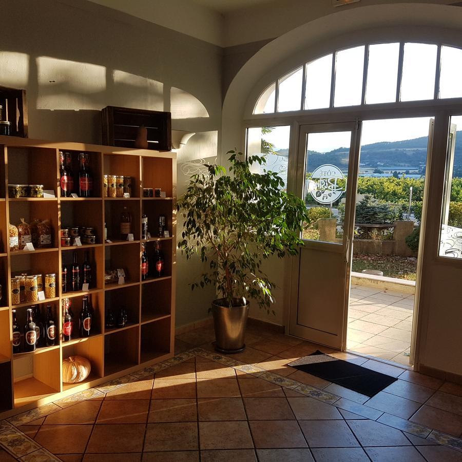 Logis Hotel La Magnanerie - Cote Bistro Aubignosc Экстерьер фото